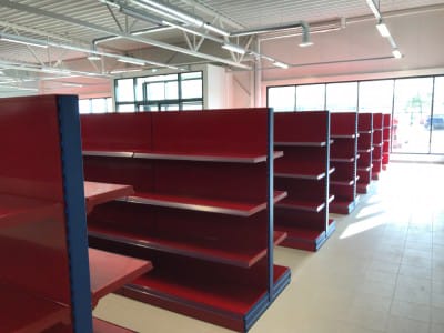 SIA "Viss veikaliem un warehouse" offers high-quality solutions for trade and store shelving systems 7